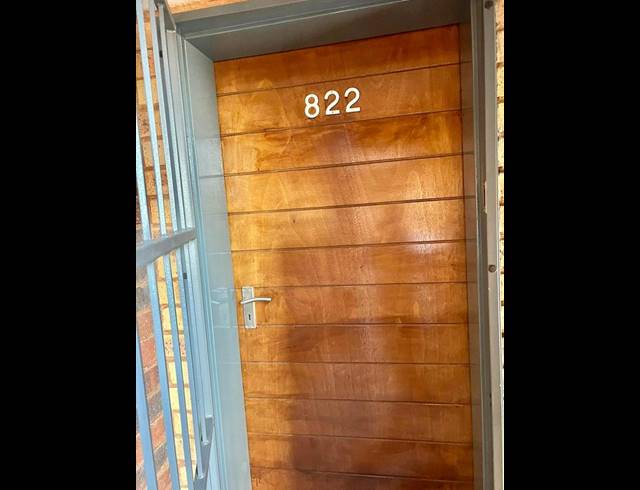 2 BEDROOM APARTMENT FOR SALE IN KIBLER PARK